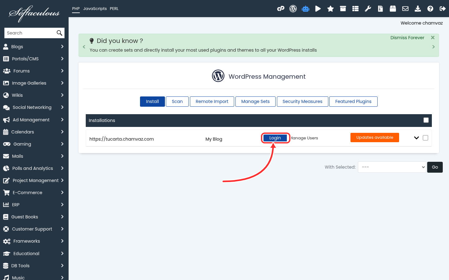 Listado de instalaciones de WordPress Manager con el botón Login señalado con una flecha